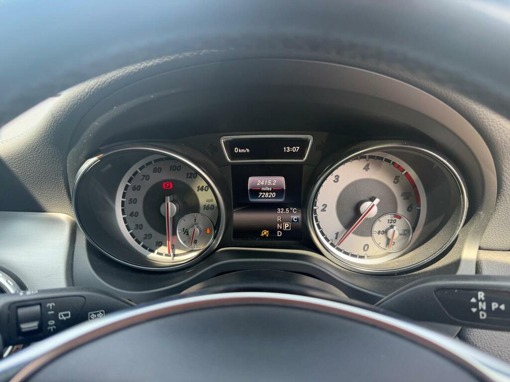 Mercedes-Benz GLA Class Amg Line White #12
