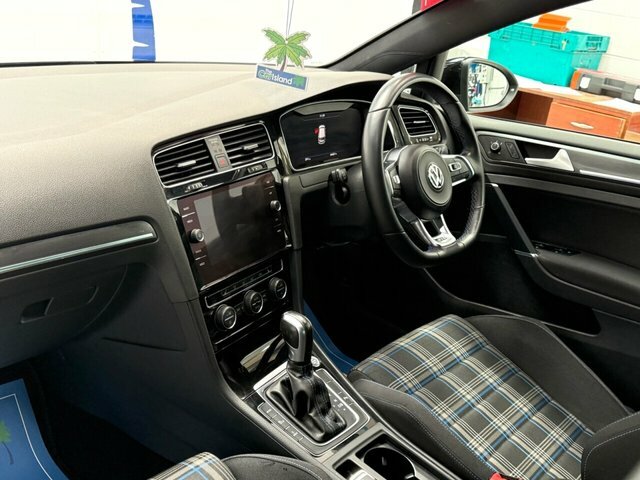 Volkswagen e-Golf Tsi 8.7Kwh Gte Advance Black #3