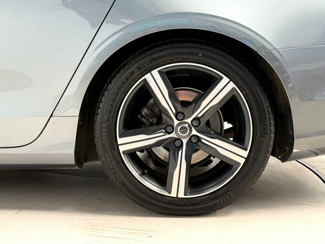Volvo V90 Volvo Estate 2.0 T4 R Design Geartronic Grey #12