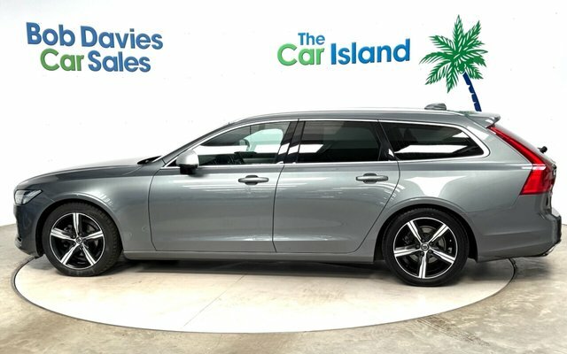 Volvo V90 D4 R-design Estate Grey #5