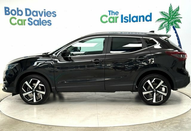 Nissan Qashqai Dig-t Tekna Suv FX68WDU Black #5