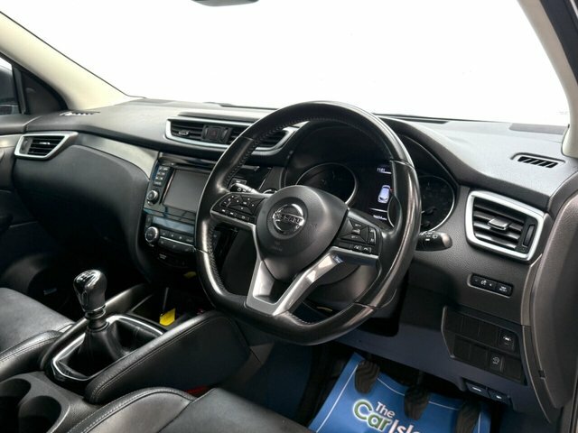 Nissan Qashqai Dig-t Tekna Suv FX68WDU Black #4