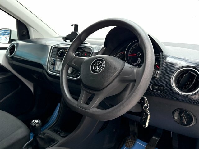 Volkswagen Up E-up Facelift 2 82Ps Bev Hatchback Blue #16