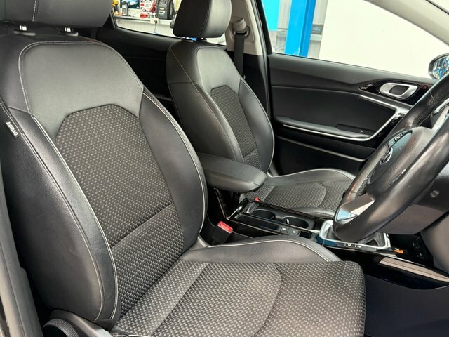 Kia Xceed 1.4L First Edition Yellow #16