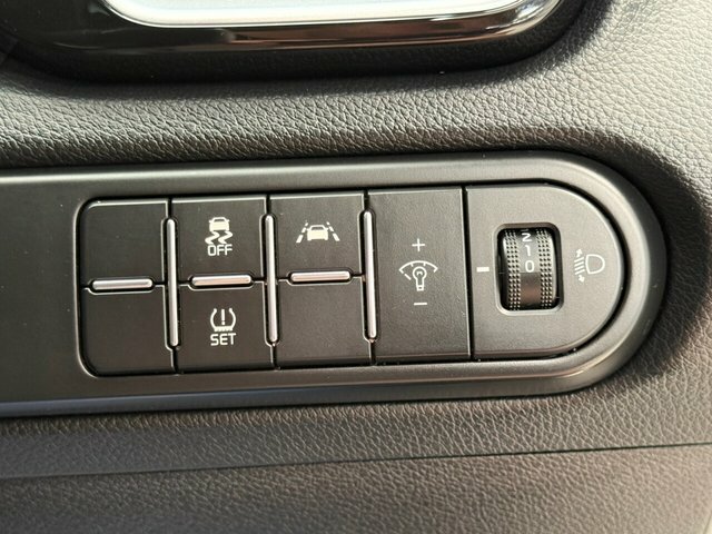 Kia Xceed 1.4L First Edition Yellow #21