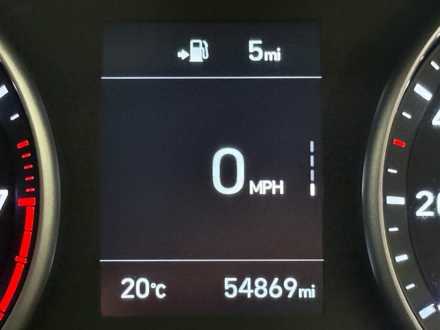 Hyundai I30 Hatchback White #19