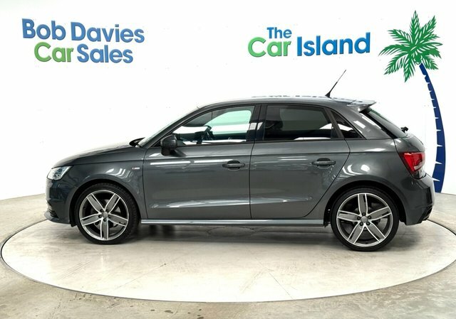 Audi A1 Tfsi Cod Black Edition Black #5