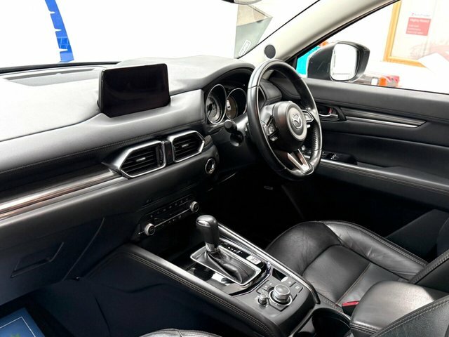 Mazda CX-5 Skyactiv-g Sport Suv Black #4