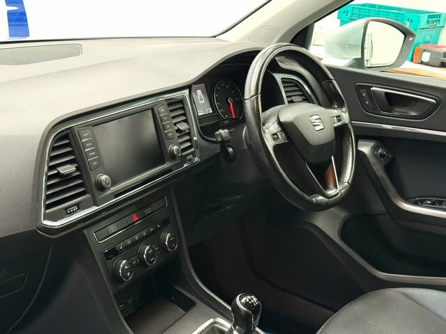 Seat Ateca Ecotsi Se Technology Suv Silver #4