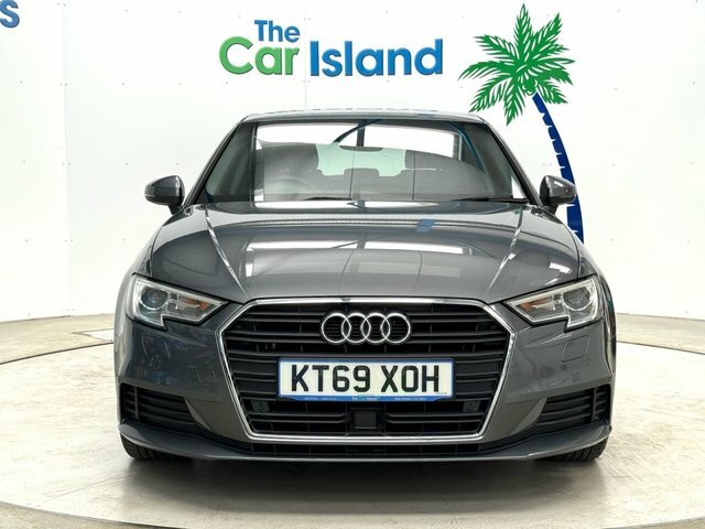 Audi A3 Tfsi 30 Se Technik KT69XOH Grey #2