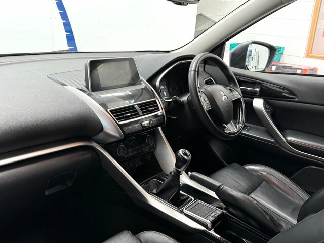 Mitsubishi Eclipse Cross Black Suv Black #4