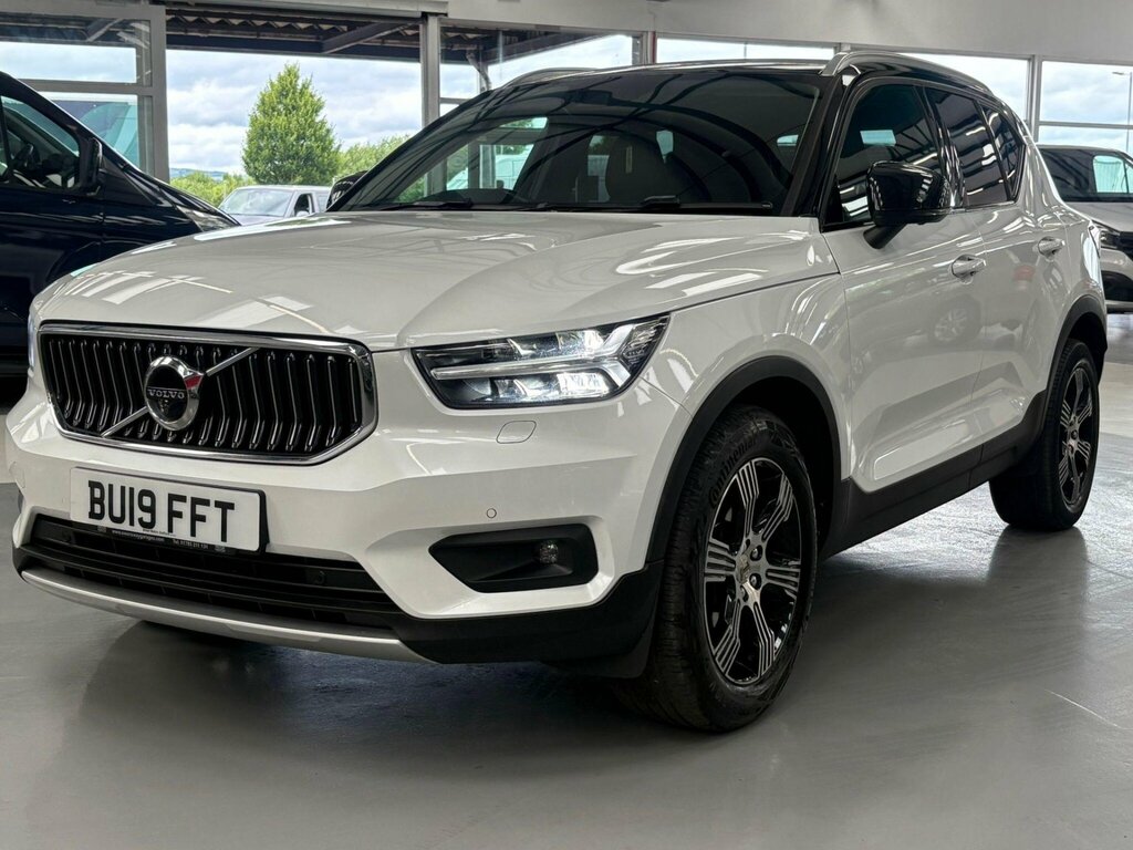 Volvo XC40 2.0 T4 Inscription Awd Euro 6 Ss BU19FFT White #6