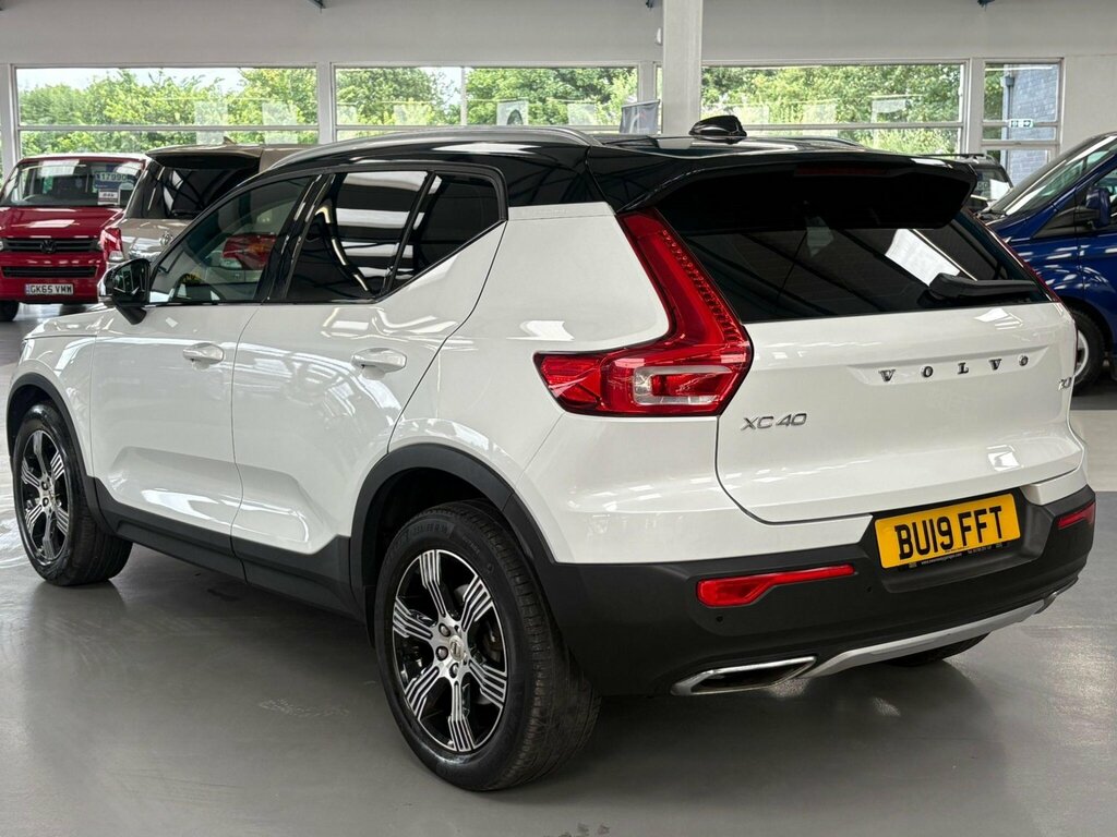 Volvo XC40 2.0 T4 Inscription Awd Euro 6 Ss BU19FFT White #4