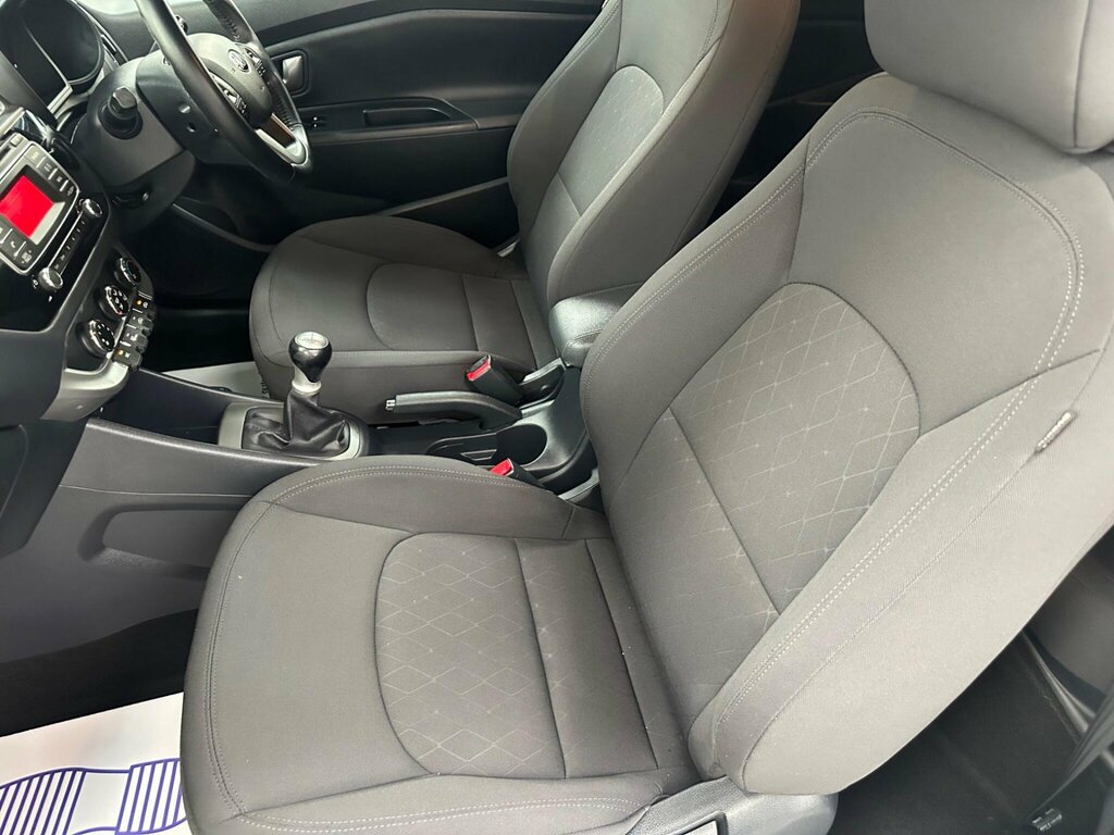 Kia RIO 1.2 2 Isg 2015,20 Road Tax,bluetooth,air Con,parki Silver #42