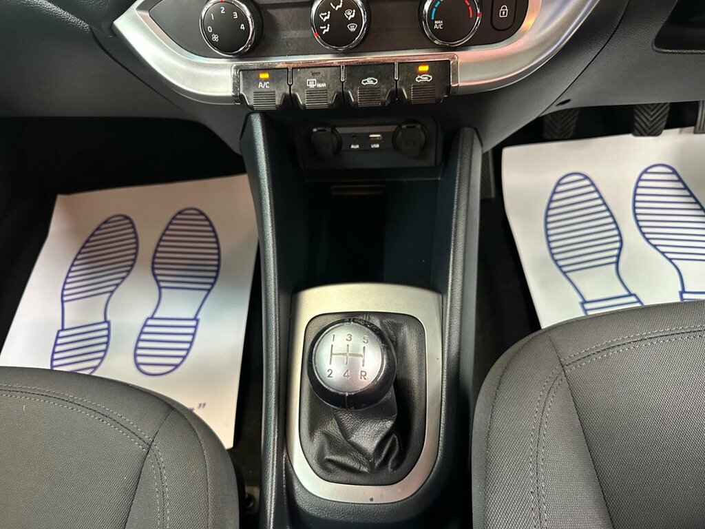 Kia RIO 1.2 2 Isg 2015,20 Road Tax,bluetooth,air Con,parki Silver #22