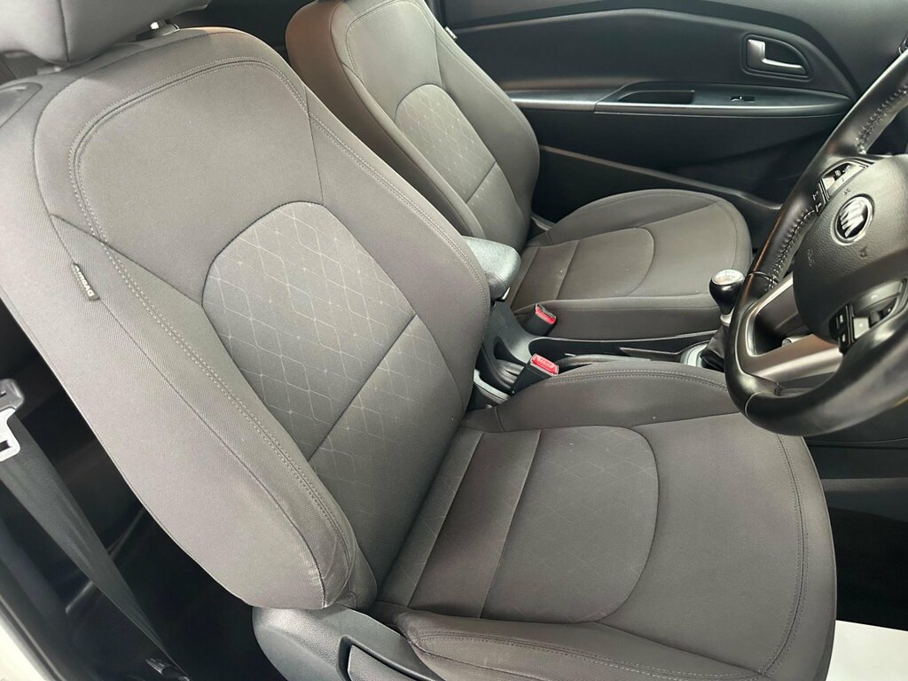 Kia RIO 1.2 2 Isg 2015,20 Road Tax,bluetooth,air Con,parki Silver #16