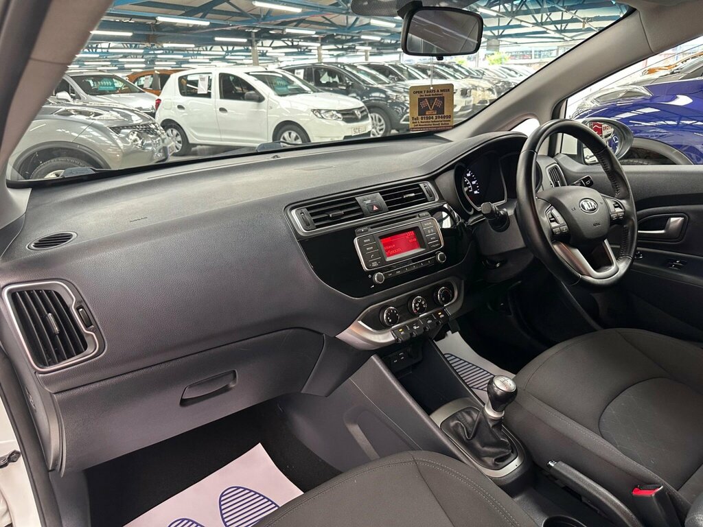 Kia RIO 1.2 2 Isg 2015,20 Road Tax,bluetooth,air Con,parki Silver #44