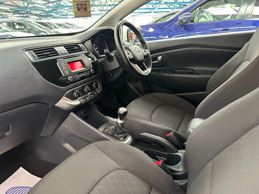Kia RIO 1.2 2 Isg 2015,20 Road Tax,bluetooth,air Con,parki Silver #43