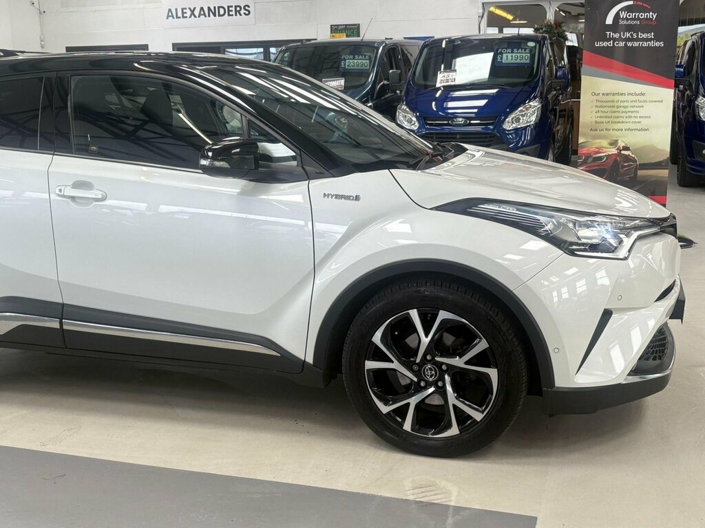 Toyota C-Hr 1.8 Vvt-h Dynamic Cvt Euro 6 Ss White #6