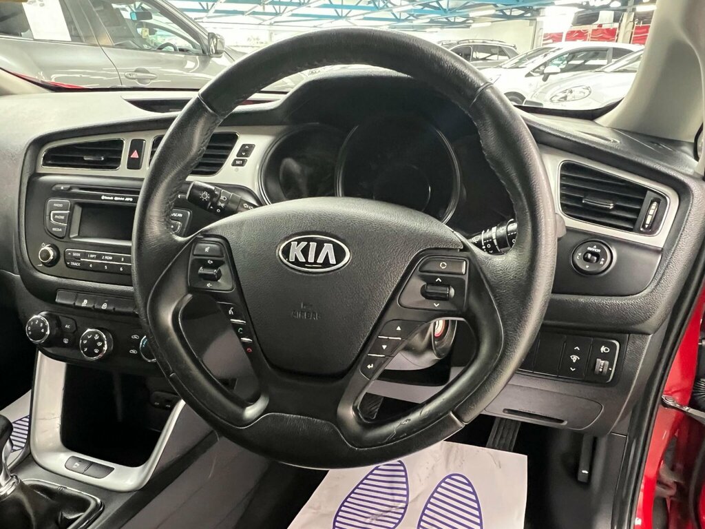 Kia Proceed Pro Ceed Crdi Se Tech Isg Red #29