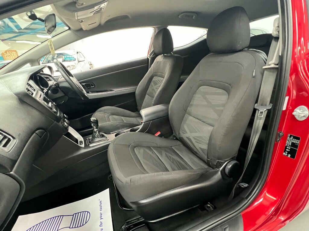 Kia Proceed Pro Ceed Crdi Se Tech Isg Red #31