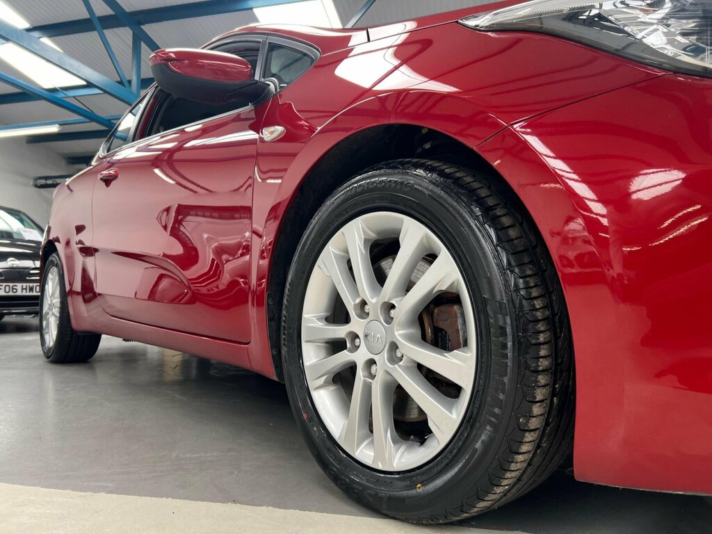 Kia Proceed Pro Ceed Crdi Se Tech Isg Red #25