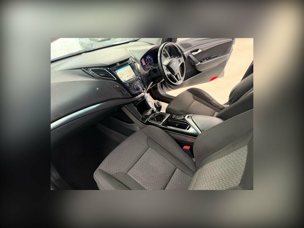 Hyundai I40 1.7 Crdi Blue Drive Style Saloon Silver #2