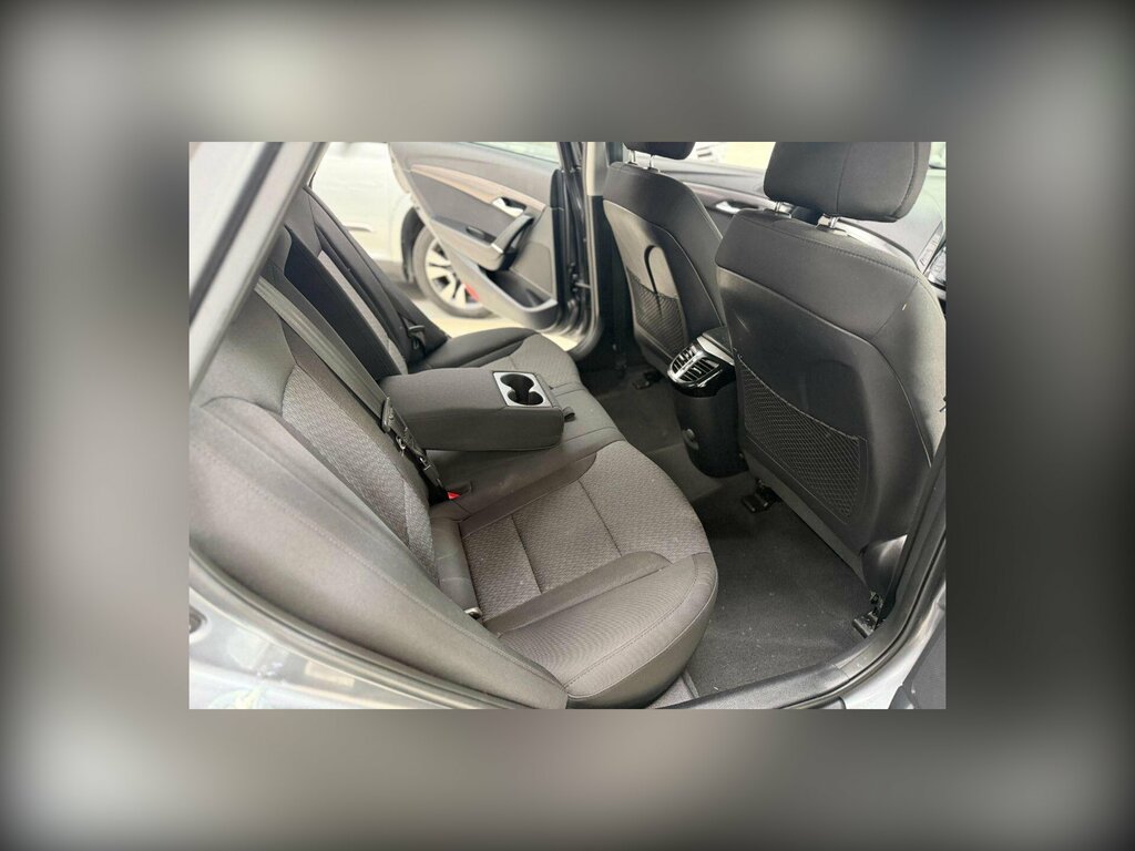 Hyundai I40 1.7 Crdi Blue Drive Style Saloon Silver #3