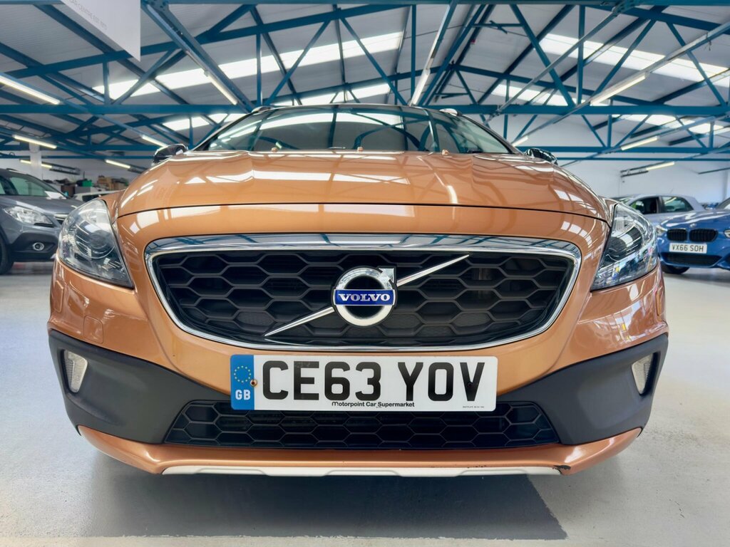 Volvo V40 Cross Country Se Red #19