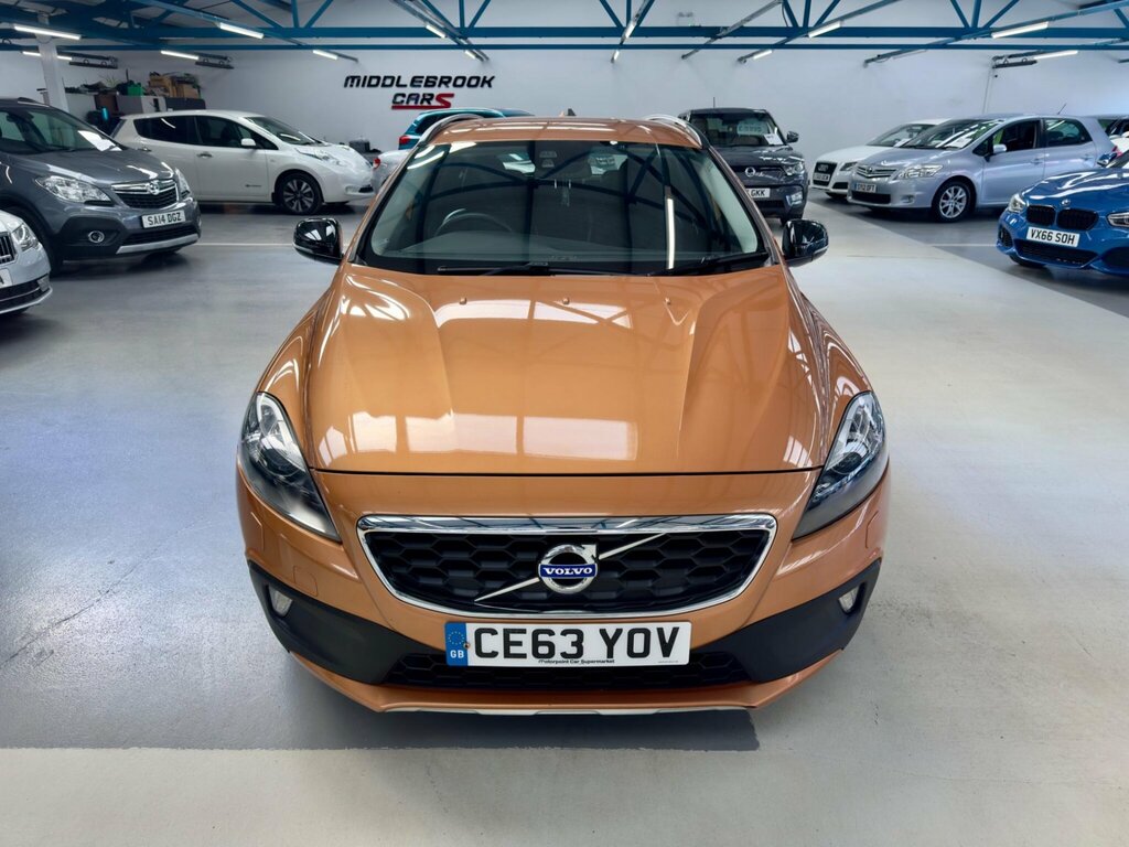 Volvo V40 Cross Country Se Red #14