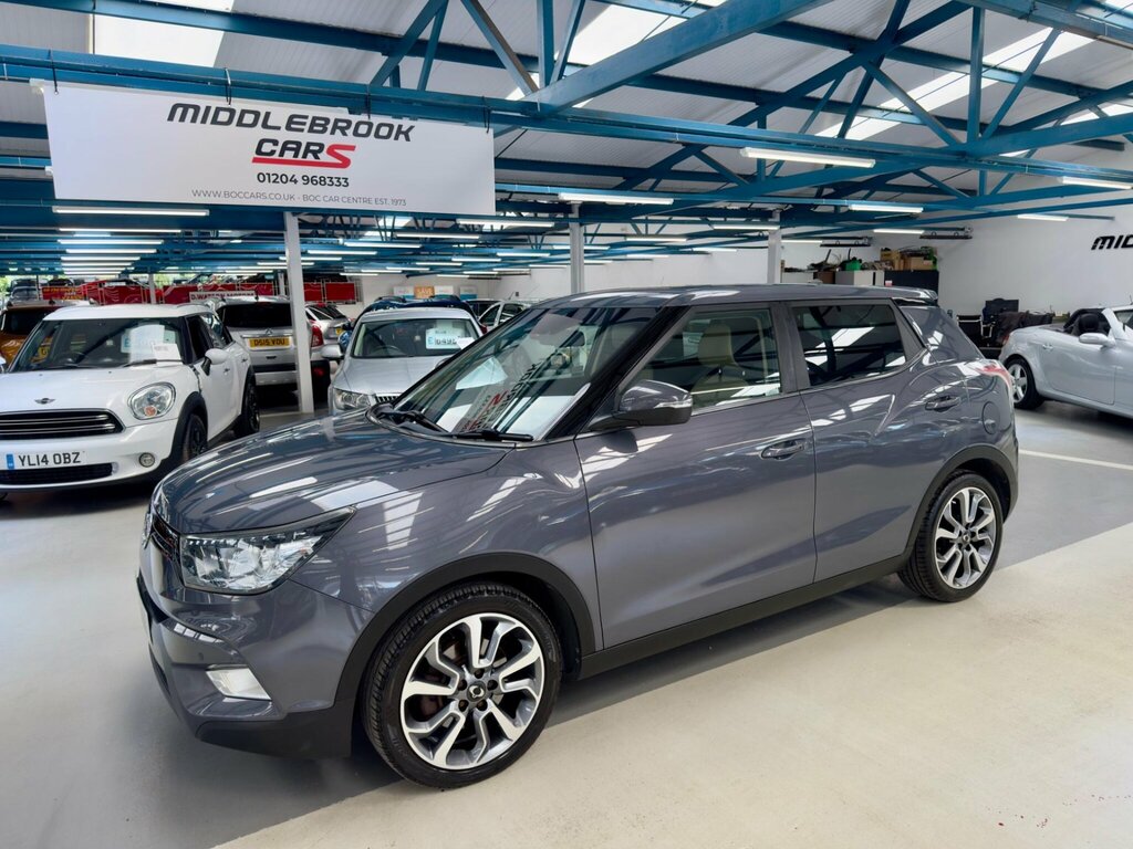 SsangYong Tivoli 1.6 E-xdi Elx 4Wd Euro 6 Grey #3