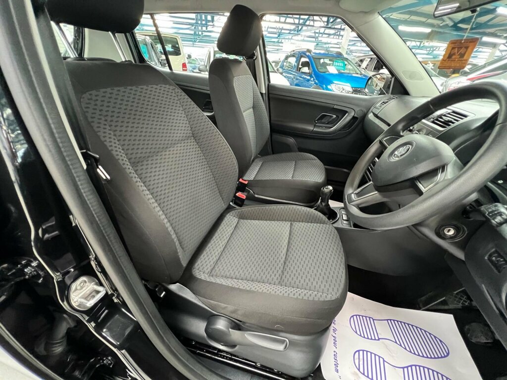 Skoda Fabia 2014 14 Reg Estate 69,000 Miles 1.6L Man Silver #11