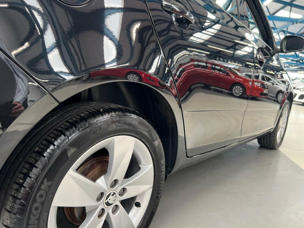 Skoda Fabia 2014 14 Reg Estate 69,000 Miles 1.6L Man Silver #37
