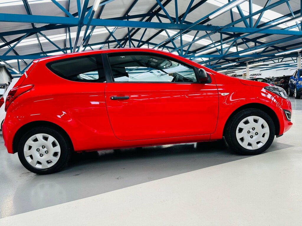 Hyundai I20 1.2 Classic Spec-red-great 1St Car-cheap Tax-sh-dr Red #47