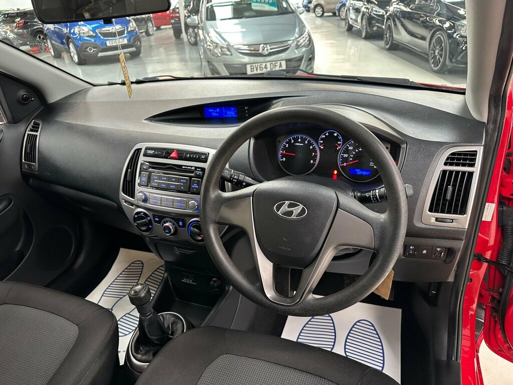 Hyundai I20 1.2 Classic Spec-red-great 1St Car-cheap Tax-sh-dr Red #15