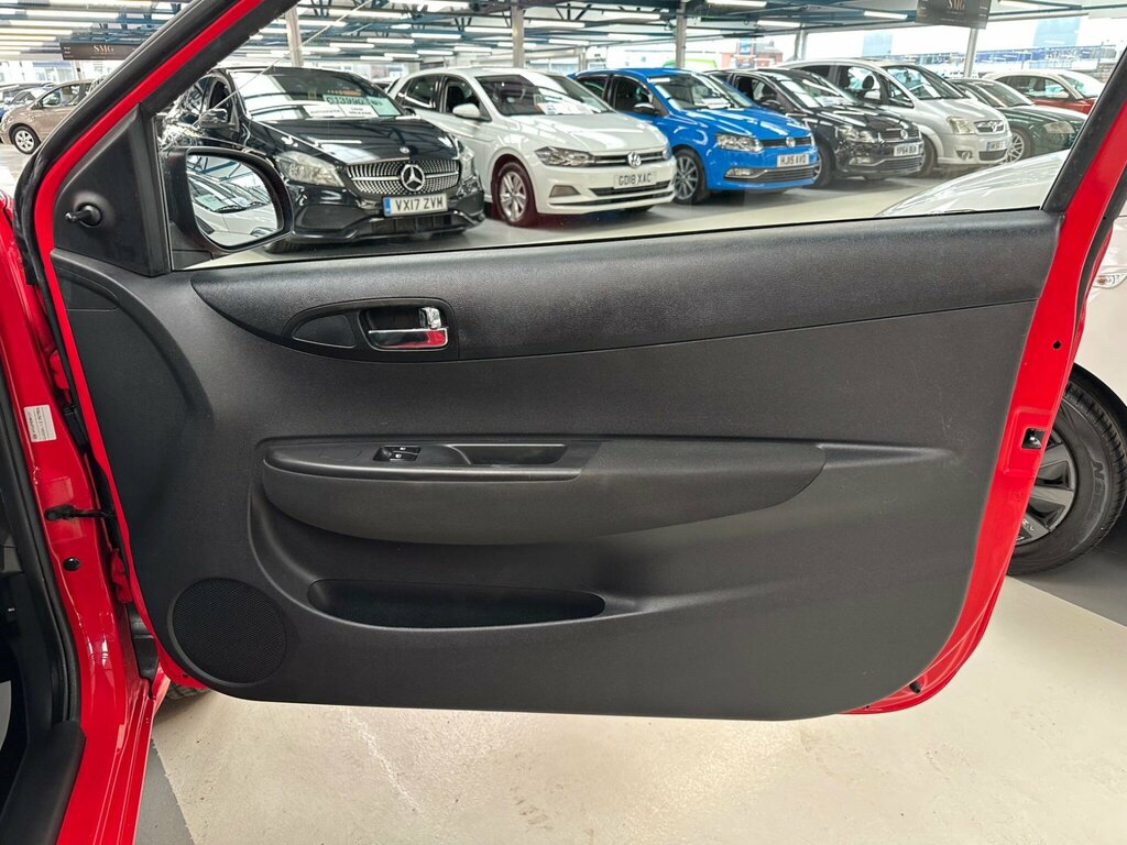 Hyundai I20 1.2 Classic Spec-red-great 1St Car-cheap Tax-sh-dr Red #9