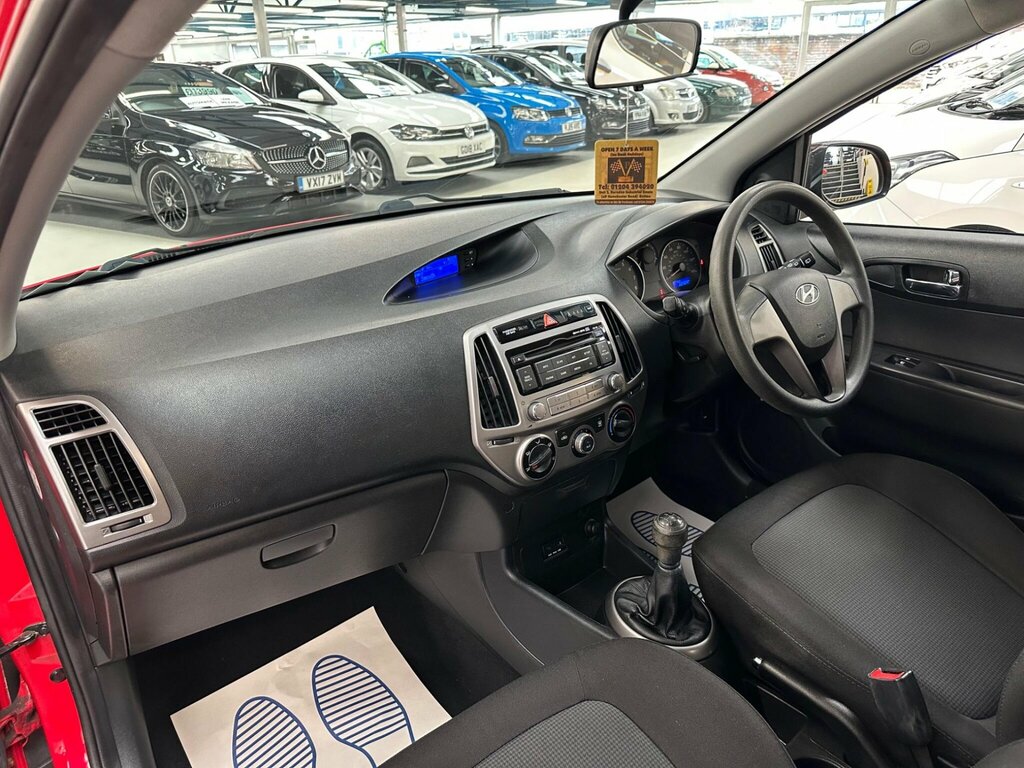 Hyundai I20 1.2 Classic Spec-red-great 1St Car-cheap Tax-sh-dr Red #33