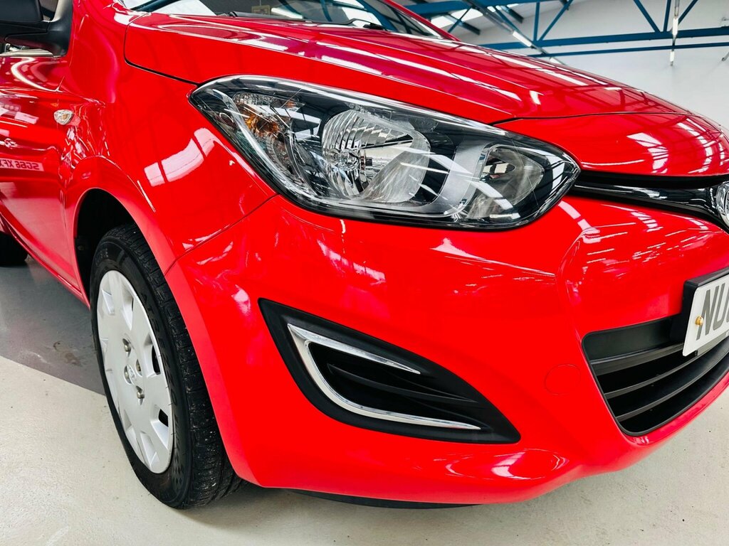 Hyundai I20 1.2 Classic Spec-red-great 1St Car-cheap Tax-sh-dr Red #40