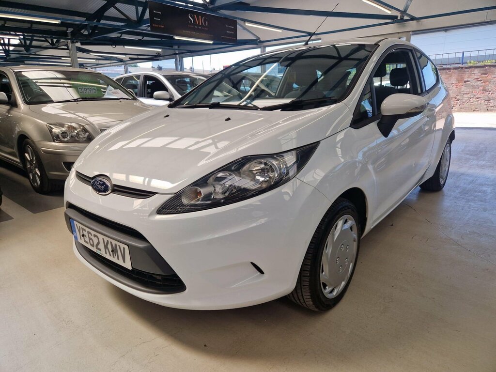 Ford Fiesta Zetec Black #9