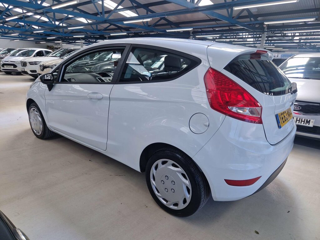 Ford Fiesta Zetec Black #11