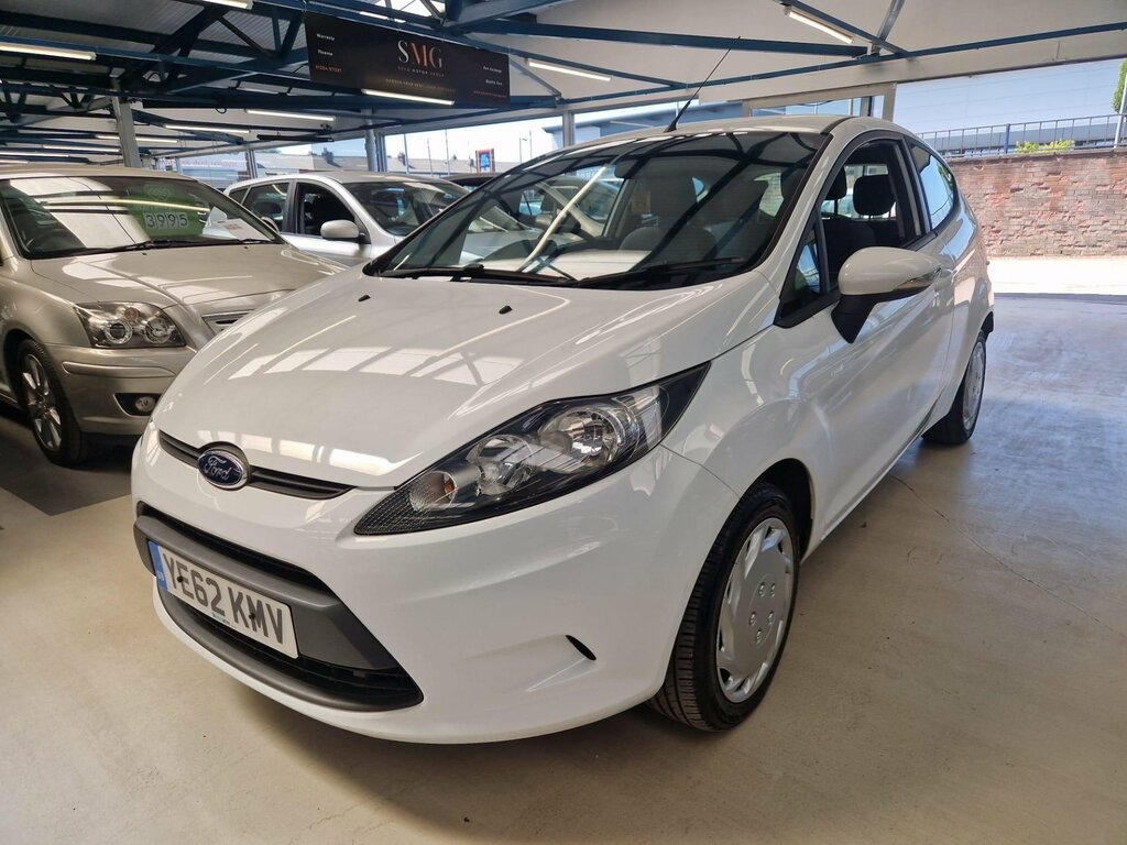 Ford Fiesta Zetec Black #10
