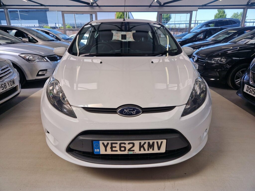 Ford Fiesta Zetec Black #8