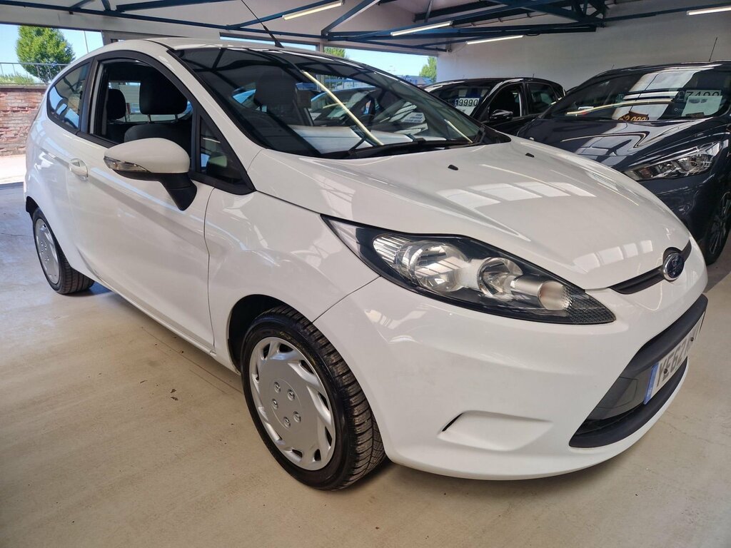 Ford Fiesta Zetec Black #7