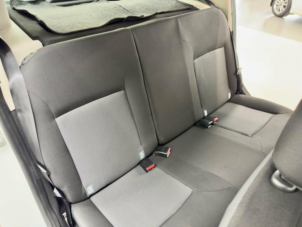 Dacia Sandero Ambiance White #31