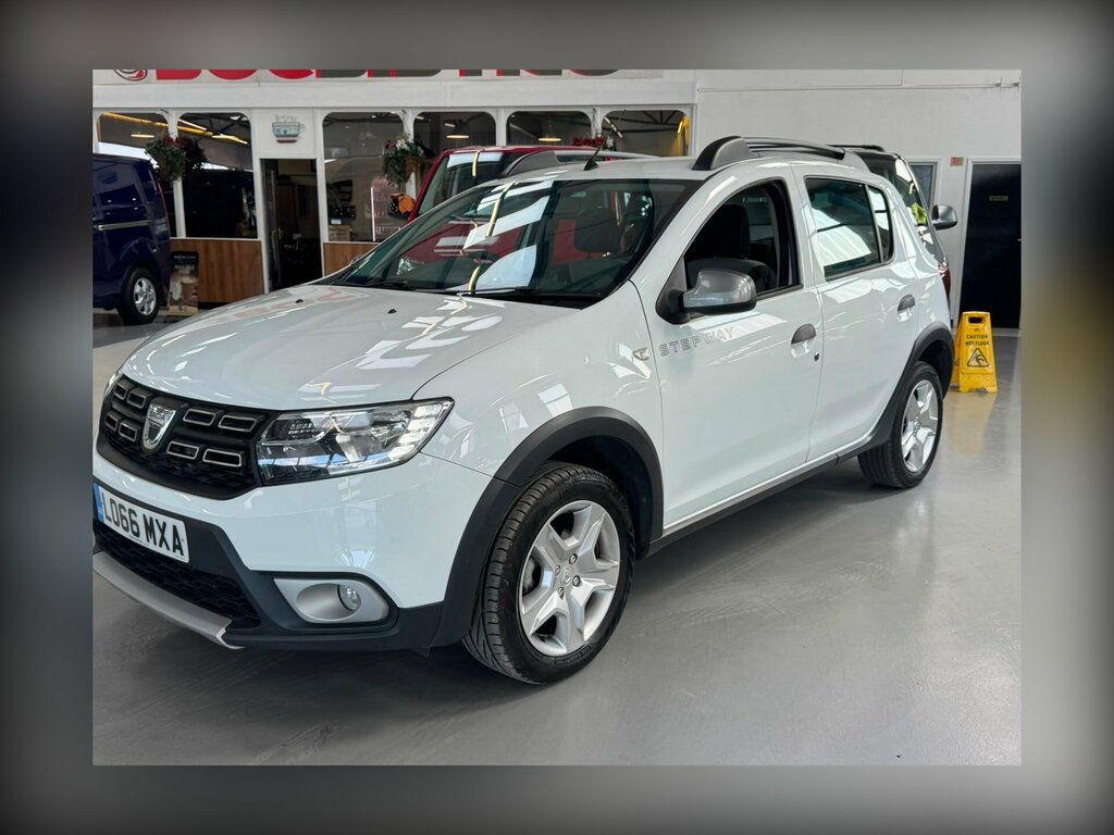 Dacia Sandero Stepway  White #11
