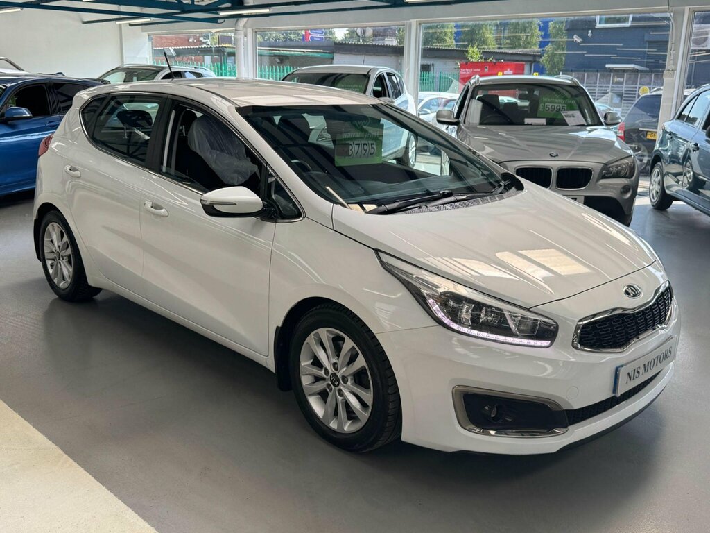 Kia Ceed 1.6 Crdi 2 Euro 6 Ss White #4