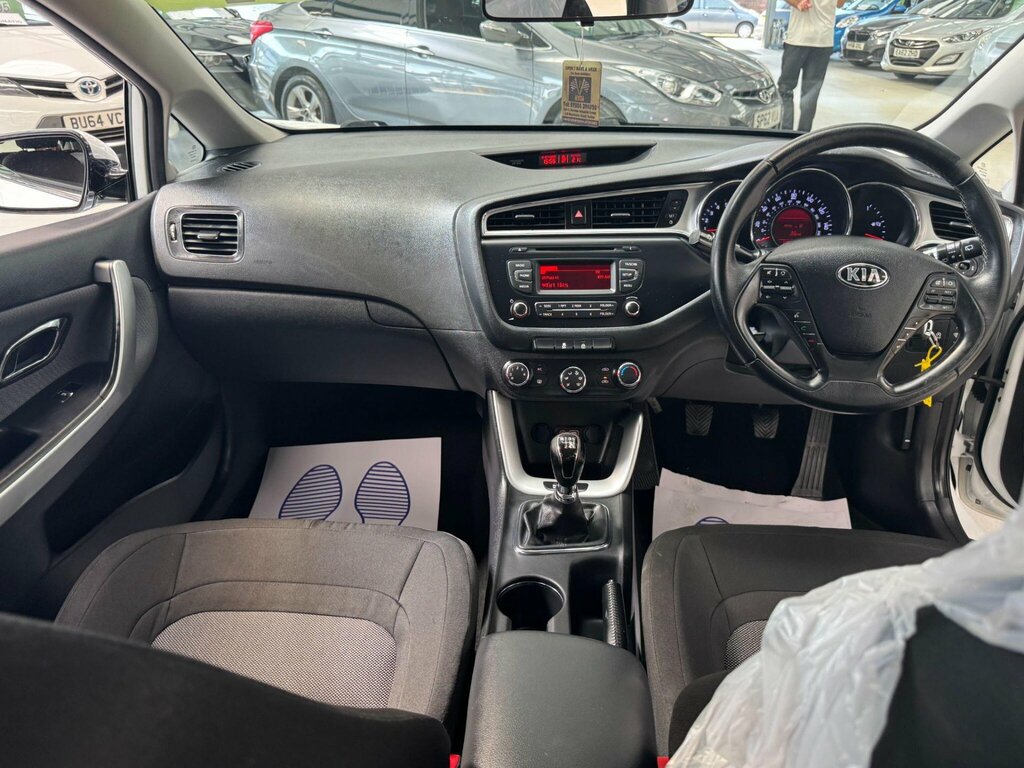 Kia Ceed 1.6 Crdi Isg Gt-line Red #26