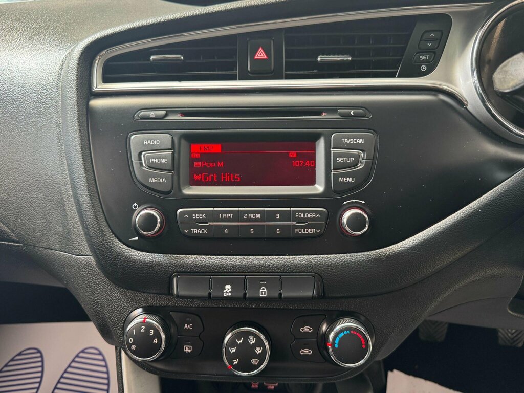 Kia Ceed 1.6 Crdi Isg Gt-line Red #33