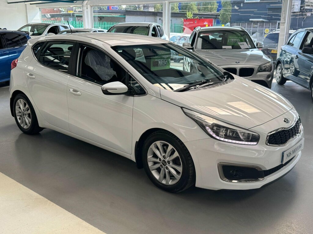 Kia Ceed 1.6 Crdi Isg Gt-line Red #23