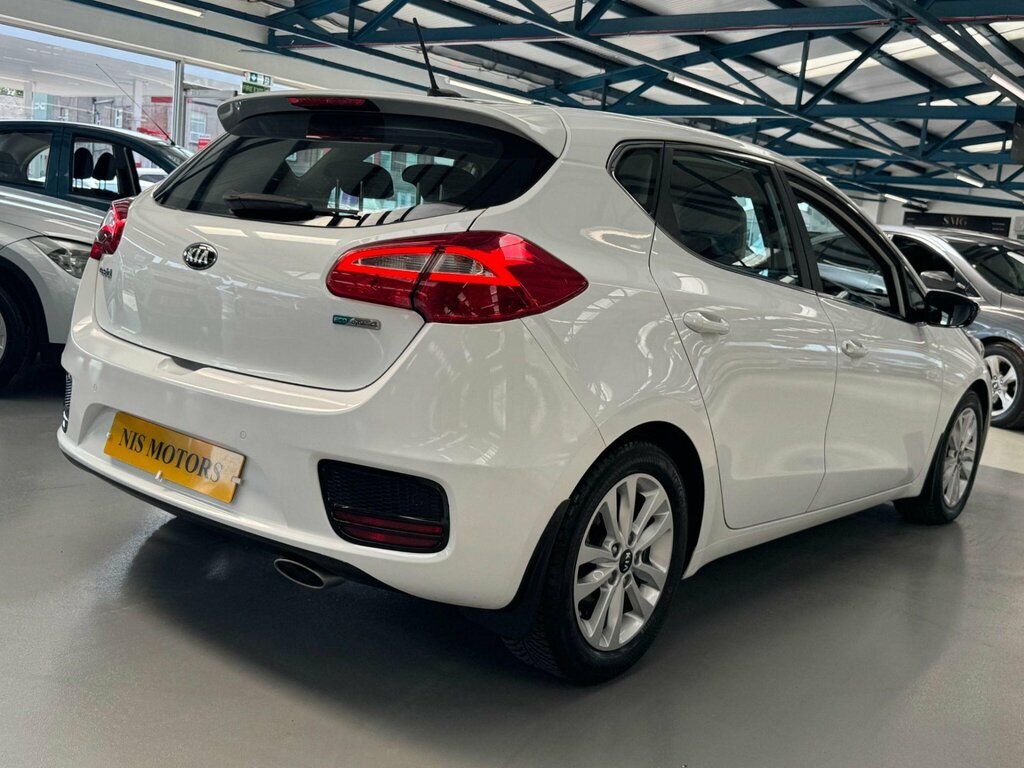 Kia Ceed 1.6 Crdi Isg Gt-line Red #17